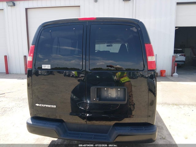 Chevrolet Express 3500 Ls 2017 1GAZGNFG1H1291207 Image 16