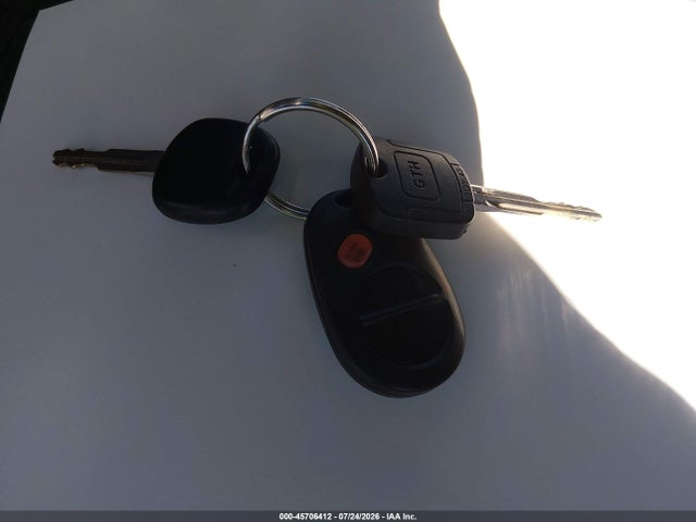 45706412 :رقم المزاد ، 5TDZA23C35S251282 vin ، 2005 Toyota Sienna Le مزاد بيع