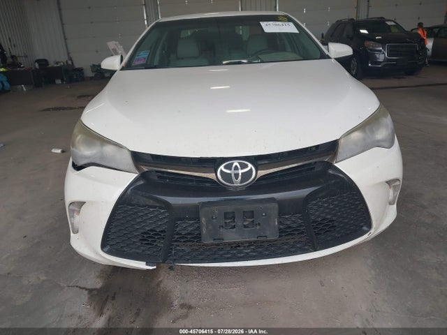 Aukcja sprzedaży 2015 Toyota Camry Se, vin: 4T1BF1FK7FU083381, numer aukcji: 45706415