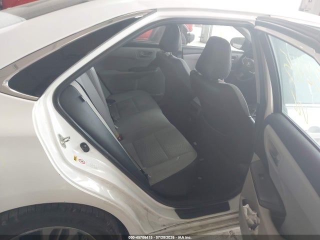 Aukcja sprzedaży 2015 Toyota Camry Se, vin: 4T1BF1FK7FU083381, numer aukcji: 45706415