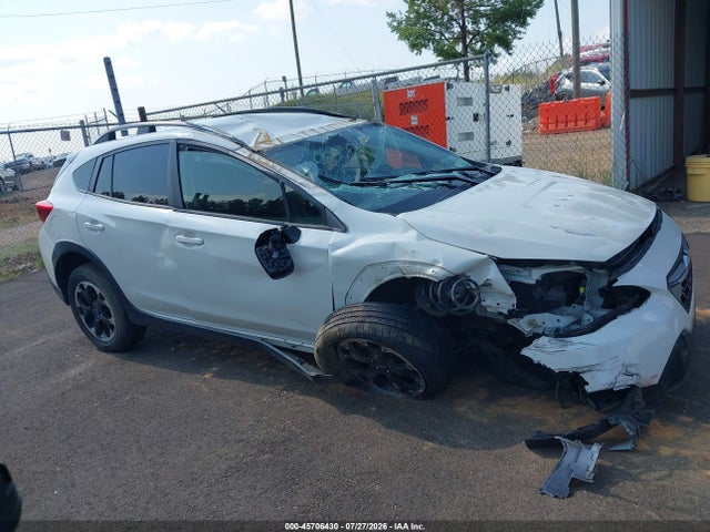 Продаж на аукціоні авто 2023 Subaru Crosstrek Premium, vin: JF2GTAPCXP8200425, номер лоту: 45706430
