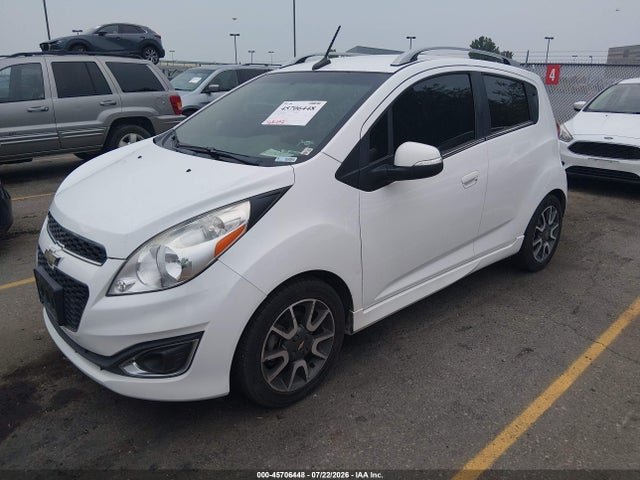 Chevrolet Spark 2lt Auto 2014 KL8CF6S9XEC413598 Image 2