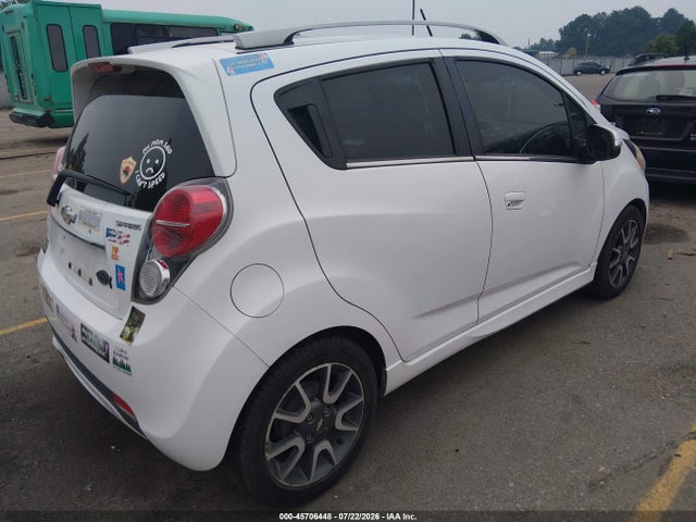 Chevrolet Spark 2lt Auto 2014 KL8CF6S9XEC413598 Image 4