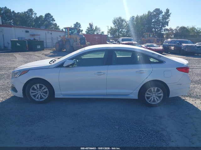 Hyundai Sonata Sport 2015 5NPE34AF2FH053365 Image 14