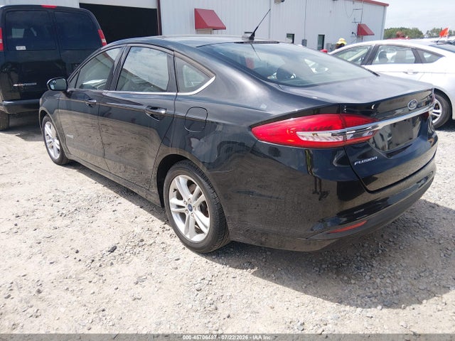 3FA6P0UUXJR271464 Ford Fusion Hybrid S
