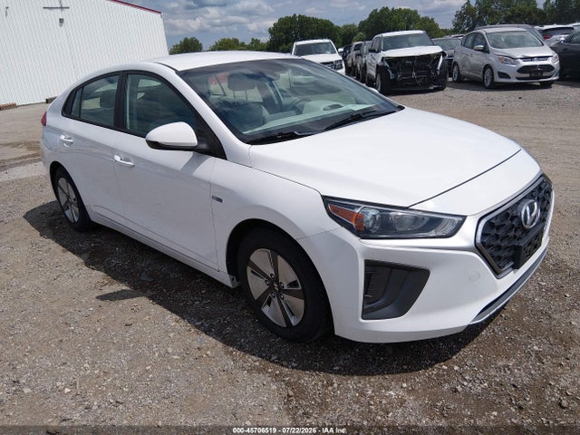 2020 Hyundai Ioniq Hybrid Blue მანქანა იყიდება აუქციონზე, vin: KMHC65LC0LU220942, აუქციონის ნომერი: 45706519