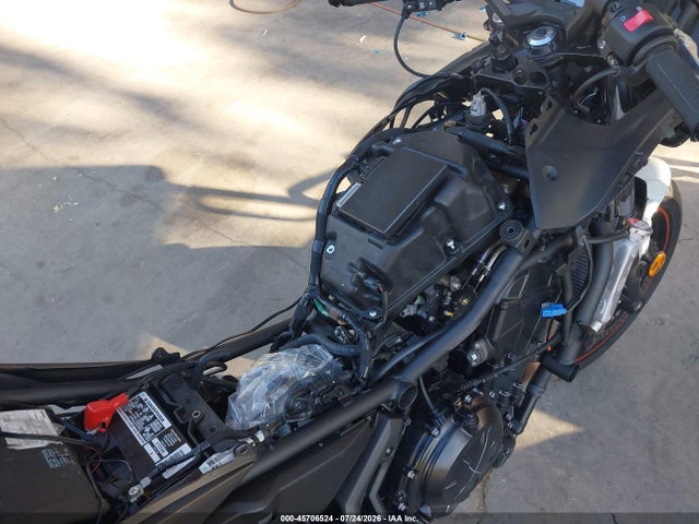 Kawasaki Ex650 R 2023 ML5EXER16PDA90913 Image 14