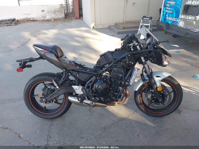 Kawasaki Ex650 R 2023 ML5EXER16PDA90913 Image 12