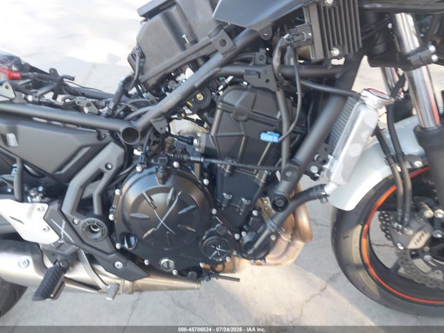 Kawasaki Ex650 R 2023 ML5EXER16PDA90913 Image 8