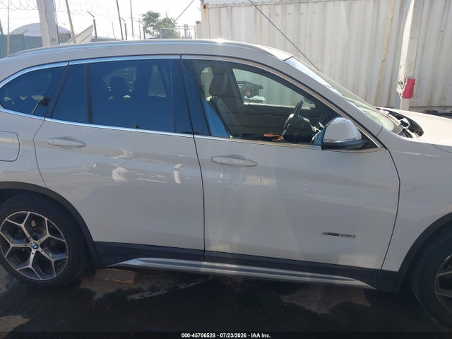 BMW X1 Xdrive28i 2016 WBXHT3C33G5E49967 Image 13