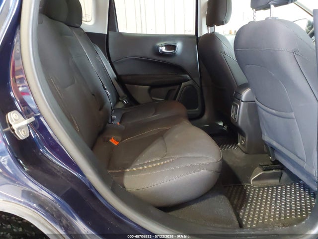 45706533 :رقم المزاد ، 3C4NJDAB8JT392269 vin ، 2018 Jeep Compass Sport 4x4 مزاد بيع