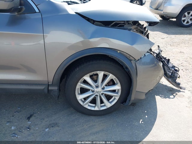 JN1BJ1CR0HW124139 Nissan Rogue Sport Sv