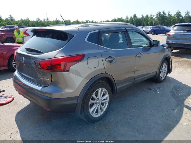 JN1BJ1CR0HW124139 Nissan Rogue Sport Sv