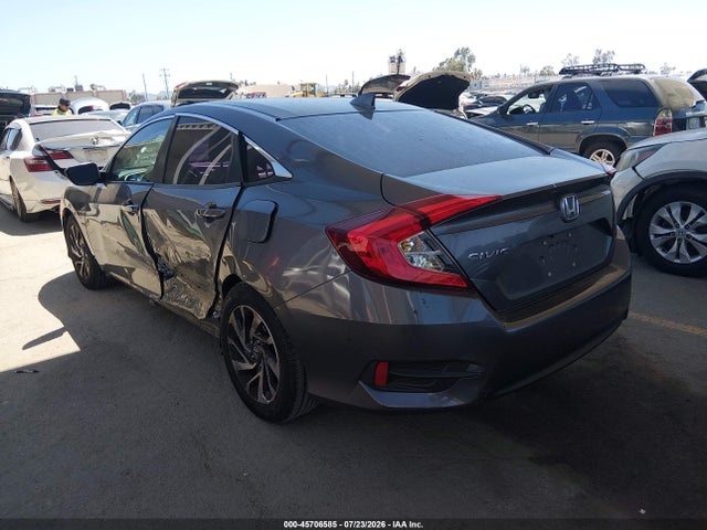 Honda CIVIC EX 2018 2HGFC2F77JH537402 Image 3