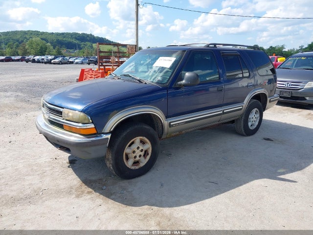 1998 Chevrolet Blazer Ls მანქანა იყიდება აუქციონზე, vin: 1GNDT13W1W2296908, აუქციონის ნომერი: 45706588