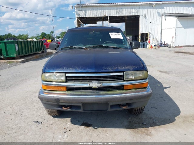 1998 Chevrolet Blazer Ls მანქანა იყიდება აუქციონზე, vin: 1GNDT13W1W2296908, აუქციონის ნომერი: 45706588