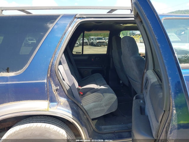 1998 Chevrolet Blazer Ls მანქანა იყიდება აუქციონზე, vin: 1GNDT13W1W2296908, აუქციონის ნომერი: 45706588