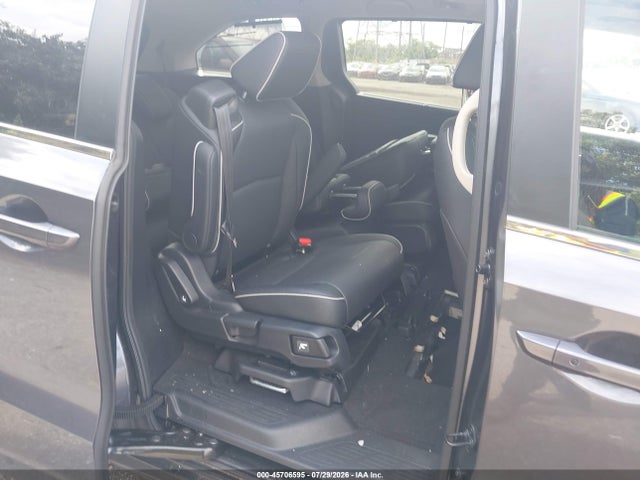 Honda Odyssey Touring 2025 5FNRL6H8XSB002435 Image 8