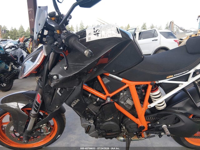 KTM 1290 Super Duke R 2017 VBKV39406HM961118 Image 14