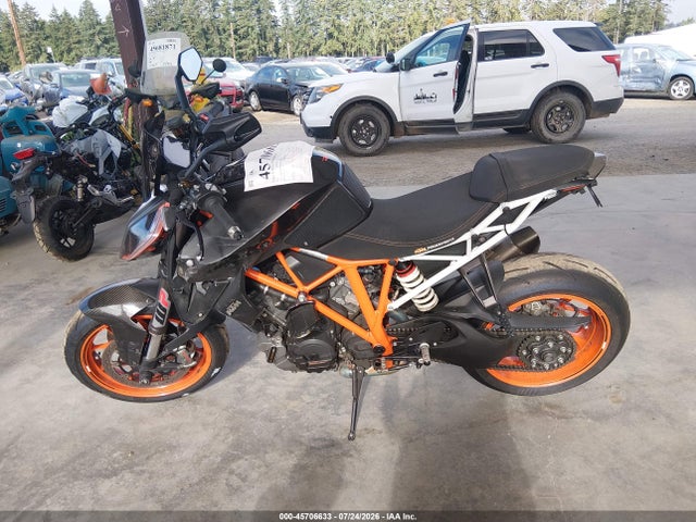 KTM 1290 Super Duke R 2017 VBKV39406HM961118 Image 13