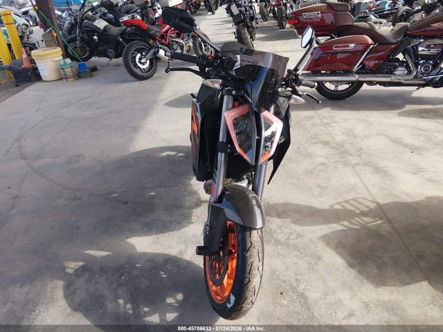 KTM 1290 Super Duke R 2017 VBKV39406HM961118 Image 5