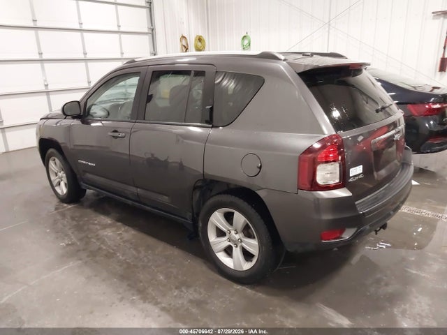 Jeep Compass Latitude 2017 1C4NJDEB0HD112094 Image 3