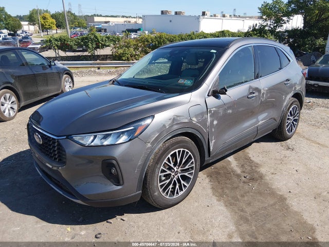 1FMCU0E11SUA55728 Ford Escape Phev