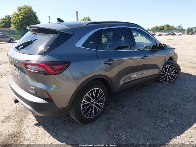 1FMCU0E11SUA55728 Ford Escape Phev