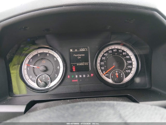 45706650 :رقم المزاد ، 1C6RR6KG8JS303647 vin ، 2018 Ram 1500 Tradesman  4x2 5'7 Box مزاد بيع