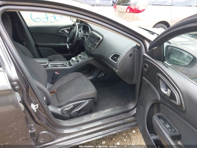 Продаж на аукціоні авто 2015 Chrysler 200 Limited, vin: 1C3CCCABXFN728432, номер лоту: 45706662