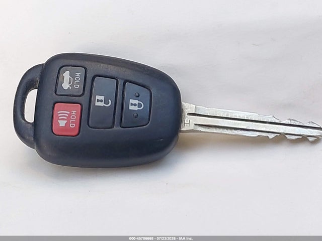 Toyota COROLLA LE 2016 5YFBURHE4GP562632 Image 11