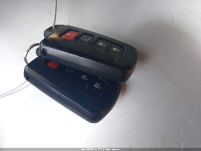 Toyota Rav4 Xle 2018 JTMRFREVXJJ196670 Image 11