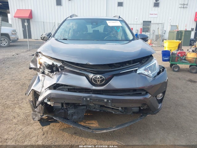 Toyota Rav4 Xle 2018 JTMRFREVXJJ196670 Image 13