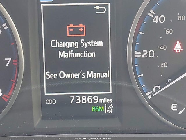 Toyota Rav4 Xle 2018 JTMRFREVXJJ196670 Image 16