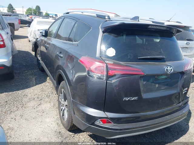Toyota Rav4 Xle 2018 JTMRFREVXJJ196670 Image 3