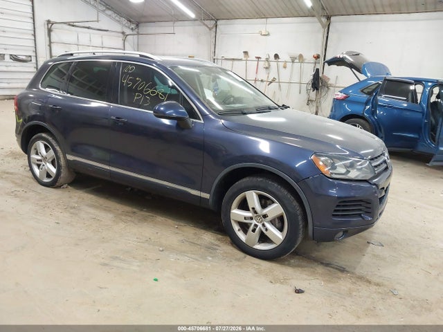 2013 Volkswagen Touareg Vr6 Lux მანქანა იყიდება აუქციონზე, vin: WVGEF9BP8DD001894, აუქციონის ნომერი: 45706681