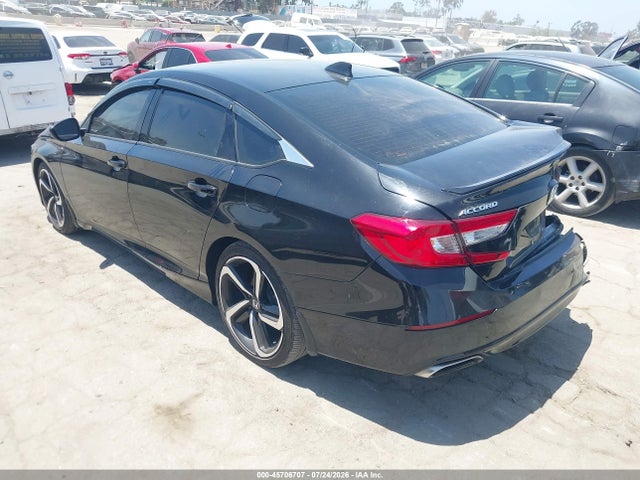 45706707 :رقم المزاد ، 1HGCV1F37NA097108 vin ، 2022 Honda Accord Sport مزاد بيع