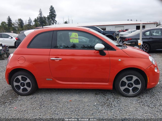 Fiat 500E BATTERY ELECTRIC 2015 3C3CFFGE9FT503266 Image 13
