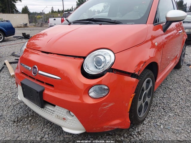 Fiat 500E BATTERY ELECTRIC 2015 3C3CFFGE9FT503266 Image 6