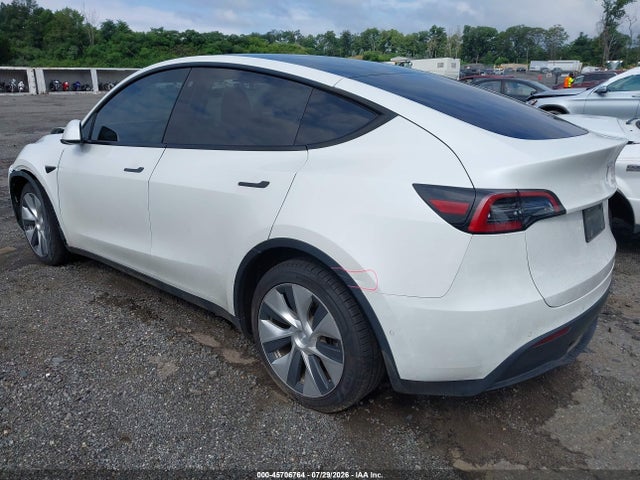 45706764 :رقم المزاد ، 5YJYGDEEXMF266742 vin ، 2021 Tesla Model Y Long Range Dual Motor All-wheel Drive مزاد بيع