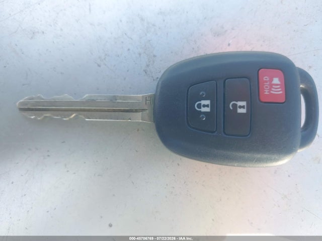 Toyota Rav4 Xle 2017 JTMWFREV2HJ146178 Image 11