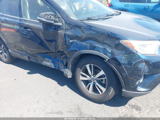 Toyota Rav4 Xle 2017 JTMWFREV2HJ146178 Image 6