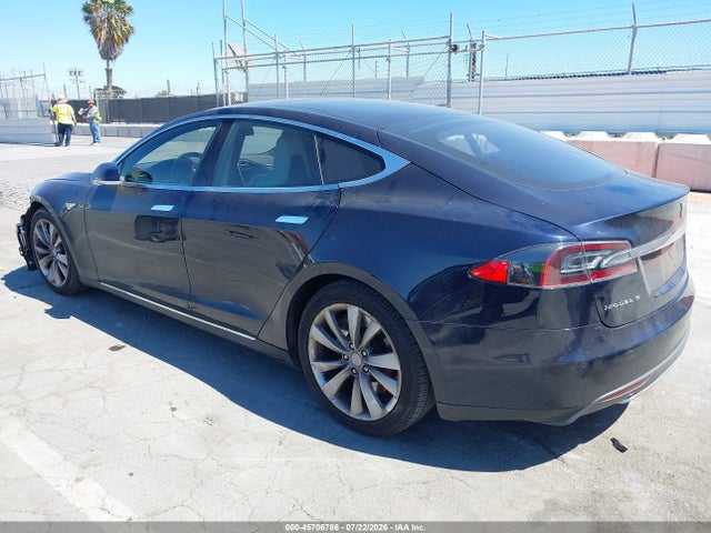 45706786 :رقم المزاد ، 5YJSA1H25FFP79746 vin ، 2015 Tesla Model S 70d/85d/p85d مزاد بيع