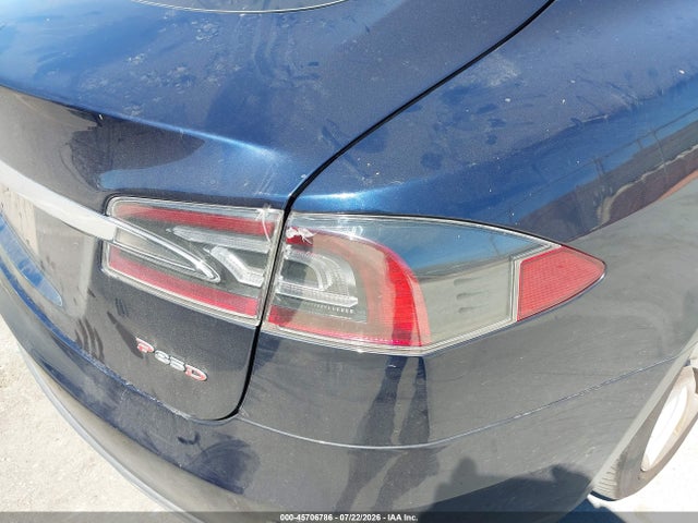 45706786 :رقم المزاد ، 5YJSA1H25FFP79746 vin ، 2015 Tesla Model S 70d/85d/p85d مزاد بيع