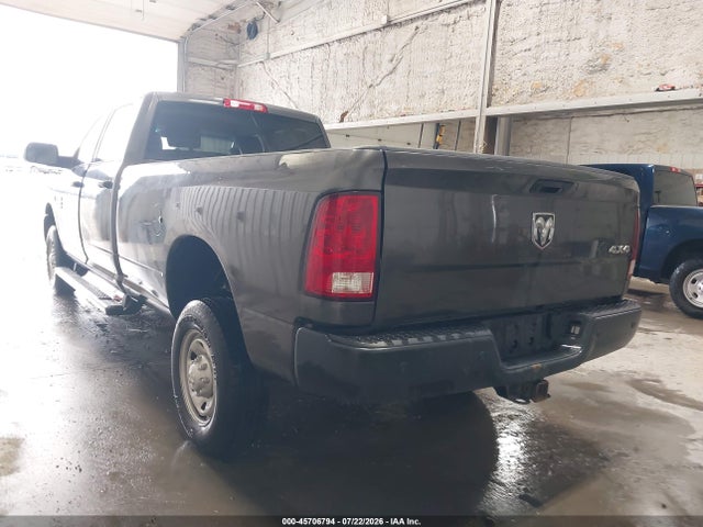 45706794 :رقم المزاد ، 3C6TR5HT4JG149918 vin ، 2018 Ram 2500 Tradesman  4x4 8' Box مزاد بيع