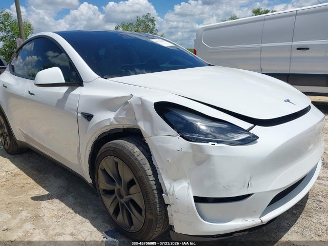 45706809 :رقم المزاد ، 7SAYGDEDXRF097291 vin ، 2024 Tesla Model Y Long Range Single Motor Rear-wheel Drive/rwd مزاد بيع
