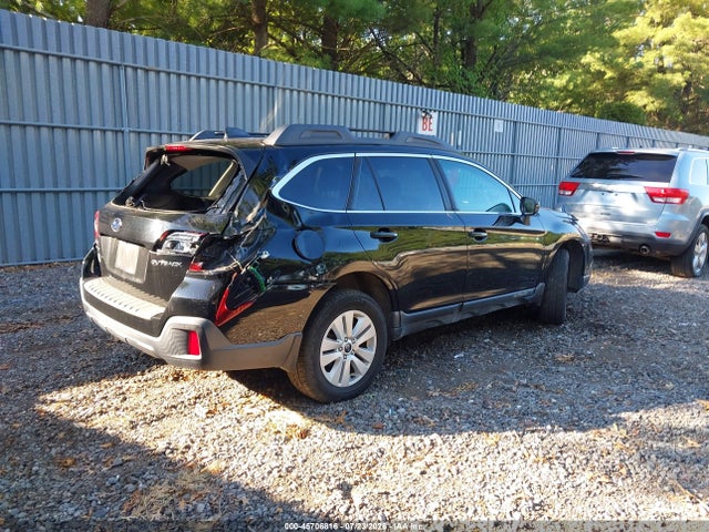 Продаж на аукціоні авто 2018 Subaru Outback 2.5i Premium, vin: 4S4BSACC4J3354078, номер лоту: 45706816