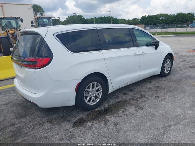 Aukcja sprzedaży 2024 Chrysler Pacifica Touring L, vin: 2C4RC1BG8RR182225, numer aukcji: 45706843