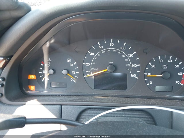 45706871 :رقم المزاد ، WDBJF82J92X065820 vin ، 2002 Mercedes-benz E 320 4m/4m Special Edition مزاد بيع