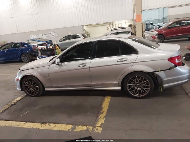 2012 Mercedes-benz C 250 Sport მანქანა იყიდება აუქციონზე, vin: WDDGF4HB6CR197322, აუქციონის ნომერი: 45706908
